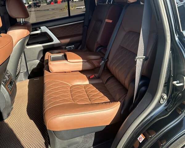 Тойота Ленд Крузер, объемом двигателя 4.46 л и пробегом 147 тыс. км за 56000 $, фото 11 на Automoto.ua