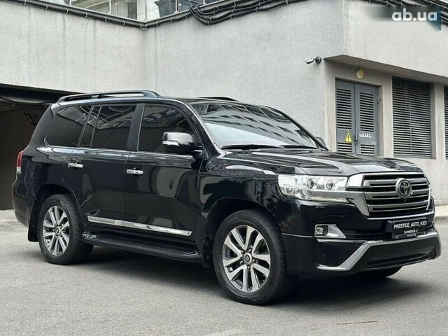 Тойота Ленд Крузер, объемом двигателя 4.5 л и пробегом 88 тыс. км за 117000 $, фото 14 на Automoto.ua
