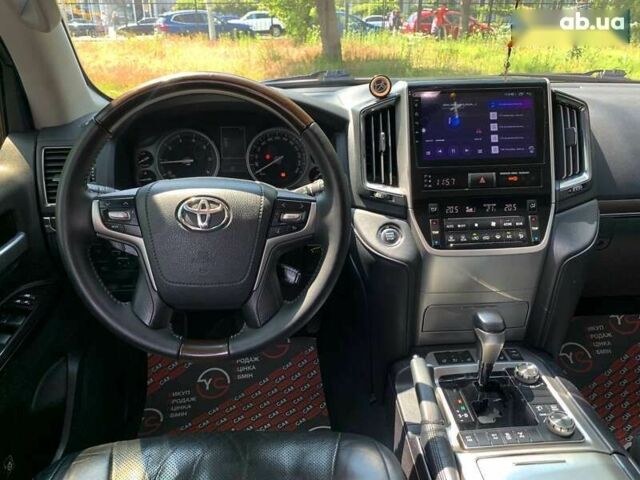 Тойота Ленд Крузер, объемом двигателя 0 л и пробегом 182 тыс. км за 47999 $, фото 26 на Automoto.ua