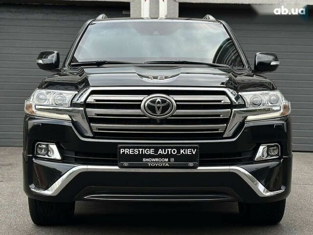 Тойота Ленд Крузер, объемом двигателя 4.5 л и пробегом 88 тыс. км за 117000 $, фото 6 на Automoto.ua