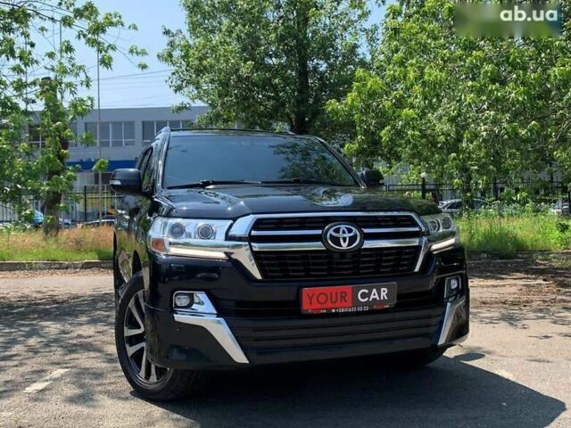 Тойота Ленд Крузер, объемом двигателя 0 л и пробегом 182 тыс. км за 47999 $, фото 8 на Automoto.ua