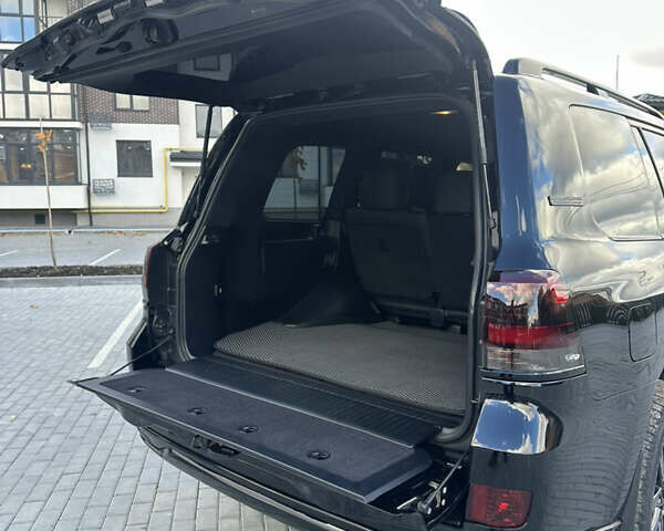 Тойота Ленд Крузер, объемом двигателя 4.46 л и пробегом 105 тыс. км за 56200 $, фото 27 на Automoto.ua