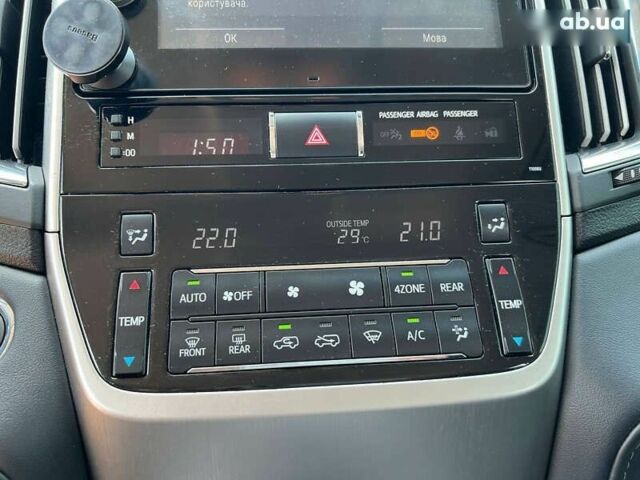 Тойота Ленд Крузер, объемом двигателя 4.5 л и пробегом 252 тыс. км за 43000 $, фото 22 на Automoto.ua