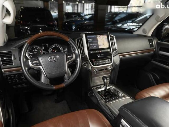 Тойота Ленд Крузер, объемом двигателя 4.5 л и пробегом 91 тыс. км за 59999 $, фото 17 на Automoto.ua