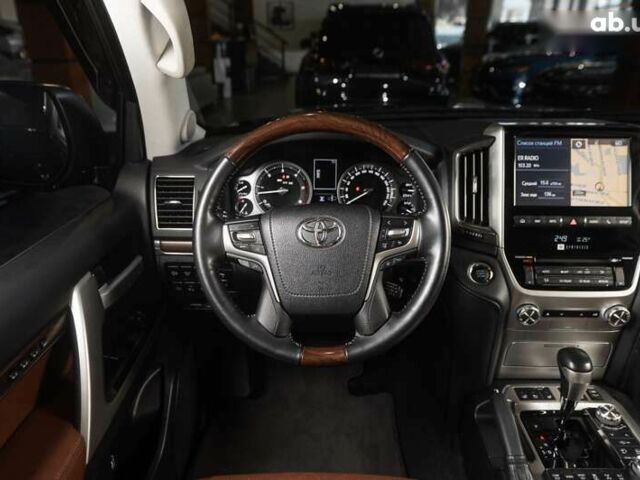 Тойота Ленд Крузер, об'ємом двигуна 4.5 л та пробігом 91 тис. км за 61900 $, фото 4 на Automoto.ua