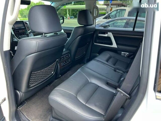 Тойота Ленд Крузер, объемом двигателя 4.5 л и пробегом 252 тыс. км за 43000 $, фото 10 на Automoto.ua