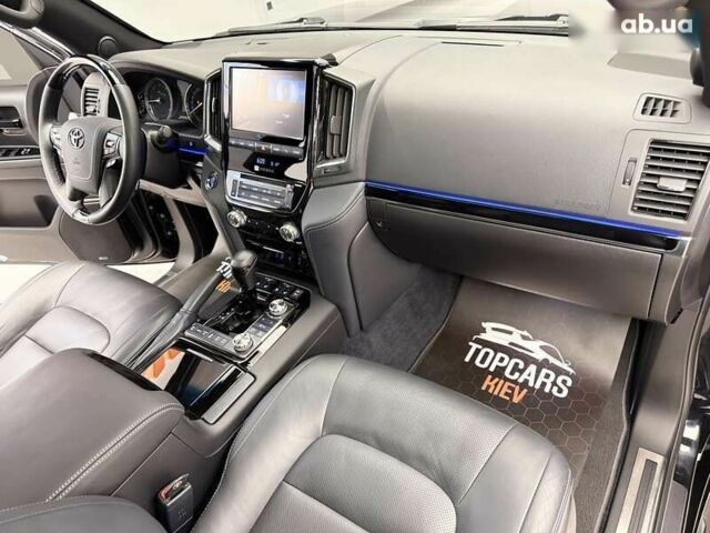 Тойота Ленд Крузер, об'ємом двигуна 4.5 л та пробігом 123 тис. км за 66990 $, фото 27 на Automoto.ua