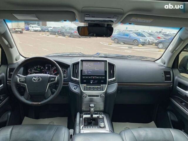 Тойота Ленд Крузер, об'ємом двигуна 4.5 л та пробігом 232 тис. км за 50500 $, фото 12 на Automoto.ua