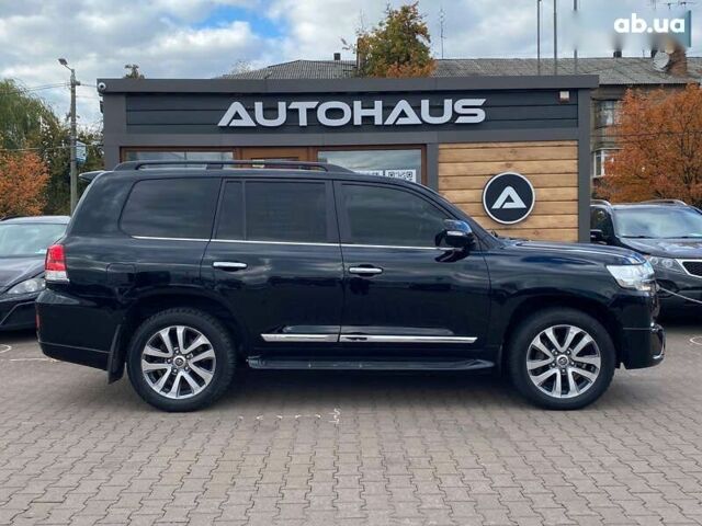 Тойота Ленд Крузер, объемом двигателя 4.5 л и пробегом 232 тыс. км за 51999 $, фото 3 на Automoto.ua