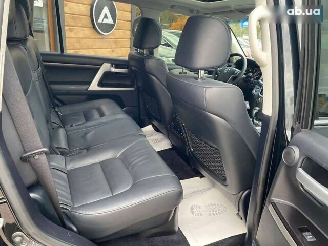 Тойота Ленд Крузер, объемом двигателя 4.5 л и пробегом 232 тыс. км за 51999 $, фото 11 на Automoto.ua