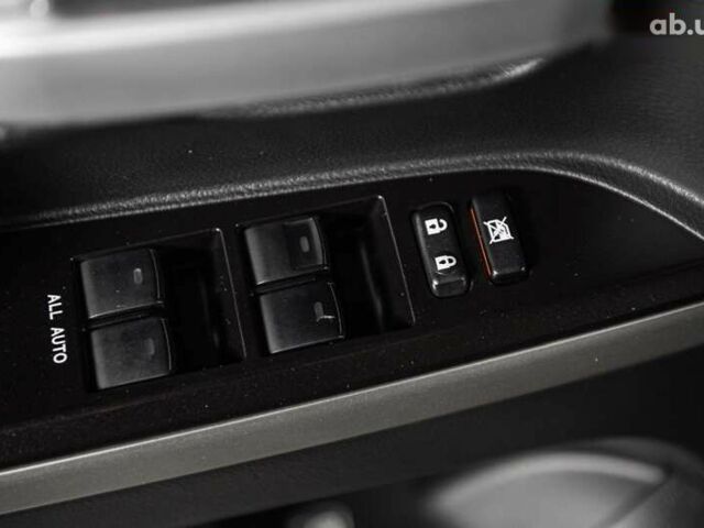 Тойота Ленд Крузер, объемом двигателя 4.5 л и пробегом 91 тыс. км за 59999 $, фото 25 на Automoto.ua