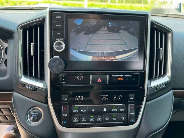 Тойота Ленд Крузер, объемом двигателя 4.5 л и пробегом 252 тыс. км за 43000 $, фото 21 на Automoto.ua