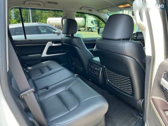 Тойота Ленд Крузер, объемом двигателя 4.5 л и пробегом 252 тыс. км за 43000 $, фото 11 на Automoto.ua