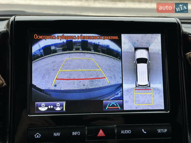 Тойота Ленд Крузер, объемом двигателя 4.46 л и пробегом 198 тыс. км за 70000 $, фото 41 на Automoto.ua