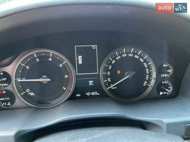Тойота Ленд Крузер, объемом двигателя 5.66 л и пробегом 49 тыс. км за 65000 $, фото 14 на Automoto.ua