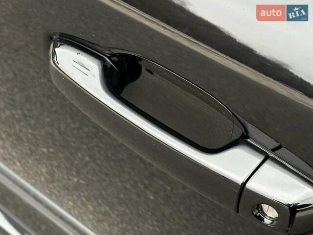 Тойота Ленд Крузер, объемом двигателя 4.46 л и пробегом 198 тыс. км за 70000 $, фото 47 на Automoto.ua