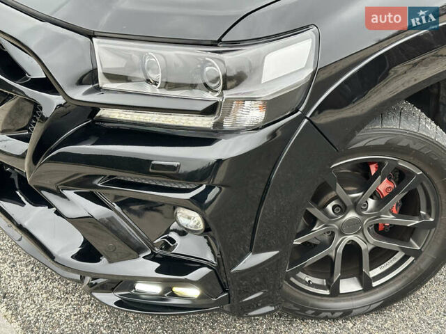 Тойота Ленд Крузер, объемом двигателя 4.46 л и пробегом 198 тыс. км за 70000 $, фото 16 на Automoto.ua