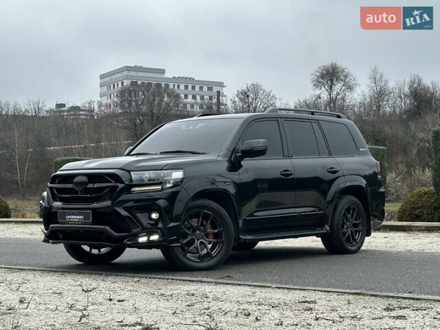 Тойота Ленд Крузер, объемом двигателя 4.46 л и пробегом 198 тыс. км за 70000 $, фото 1 на Automoto.ua