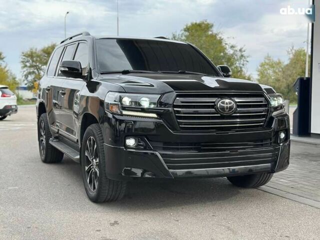 Тойота Ленд Крузер, объемом двигателя 0 л и пробегом 92 тыс. км за 64000 $, фото 2 на Automoto.ua