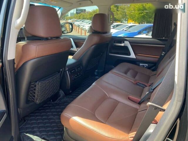 Тойота Ленд Крузер, объемом двигателя 0 л и пробегом 56 тыс. км за 62000 $, фото 10 на Automoto.ua