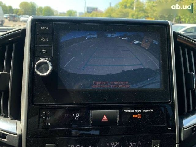 Тойота Ленд Крузер, объемом двигателя 0 л и пробегом 56 тыс. км за 62000 $, фото 14 на Automoto.ua