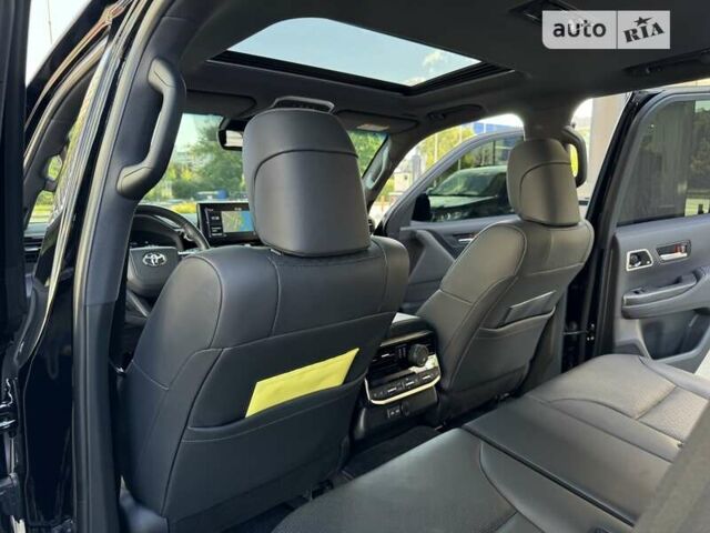 Тойота Ленд Крузер, объемом двигателя 3.3 л и пробегом 13 тыс. км за 89999 $, фото 40 на Automoto.ua