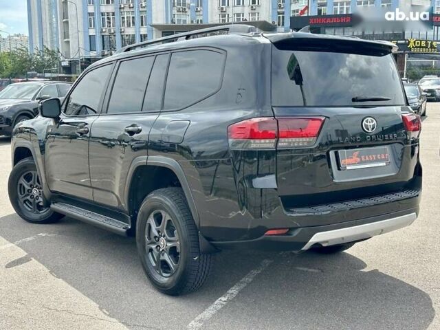 Тойота Ленд Крузер, объемом двигателя 3.3 л и пробегом 83 тыс. км за 74500 $, фото 8 на Automoto.ua
