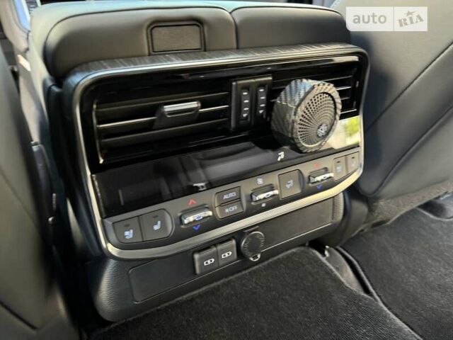 Тойота Ленд Крузер, объемом двигателя 3.3 л и пробегом 13 тыс. км за 89999 $, фото 39 на Automoto.ua