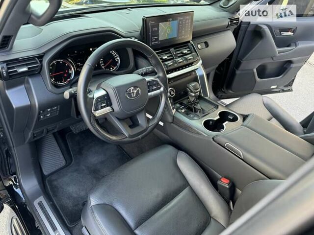 Тойота Ленд Крузер, объемом двигателя 3.3 л и пробегом 13 тыс. км за 89999 $, фото 27 на Automoto.ua