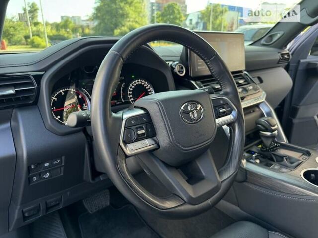 Тойота Ленд Крузер, объемом двигателя 3.3 л и пробегом 13 тыс. км за 89999 $, фото 26 на Automoto.ua