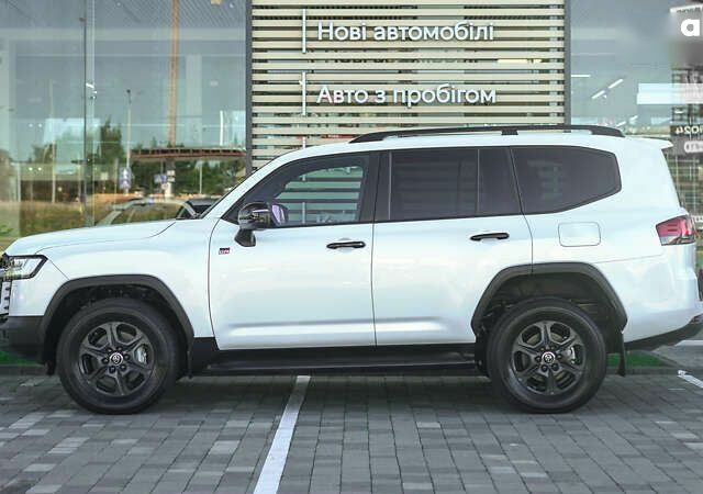 Тойота Ленд Крузер, объемом двигателя 3.3 л и пробегом 69 тыс. км за 80012 $, фото 2 на Automoto.ua