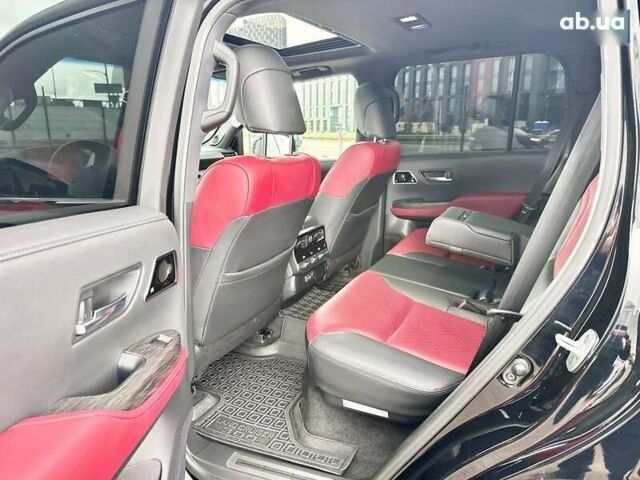 Тойота Ленд Крузер, объемом двигателя 3.4 л и пробегом 19 тыс. км за 88700 $, фото 28 на Automoto.ua