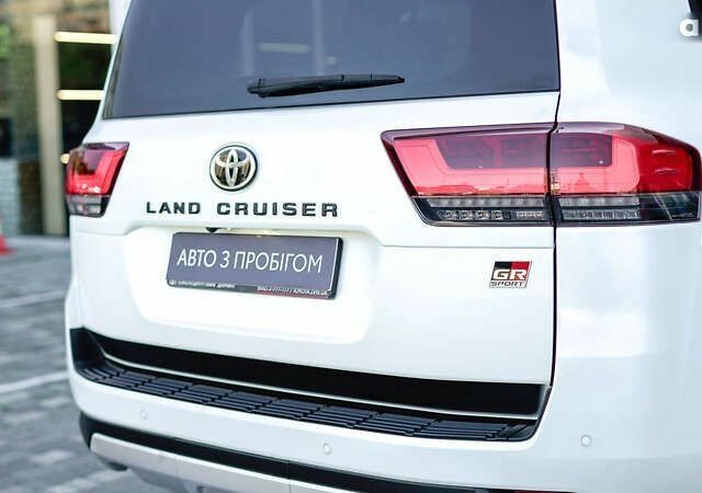 Тойота Ленд Крузер, объемом двигателя 3.3 л и пробегом 69 тыс. км за 80012 $, фото 12 на Automoto.ua