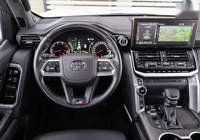 Тойота Ленд Крузер, объемом двигателя 3.3 л и пробегом 69 тыс. км за 80012 $, фото 8 на Automoto.ua