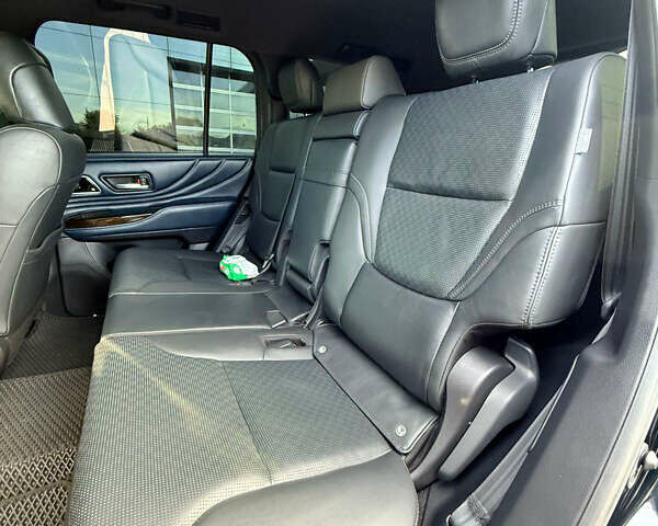 Тойота Ленд Крузер, объемом двигателя 3.45 л и пробегом 54 тыс. км за 95000 $, фото 22 на Automoto.ua