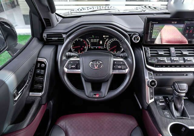 Тойота Ленд Крузер, объемом двигателя 3.4 л и пробегом 42 тыс. км за 82574 $, фото 8 на Automoto.ua