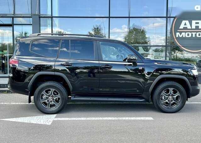 Тойота Ленд Крузер, объемом двигателя 3.3 л и пробегом 53 тыс. км за 78999 $, фото 4 на Automoto.ua