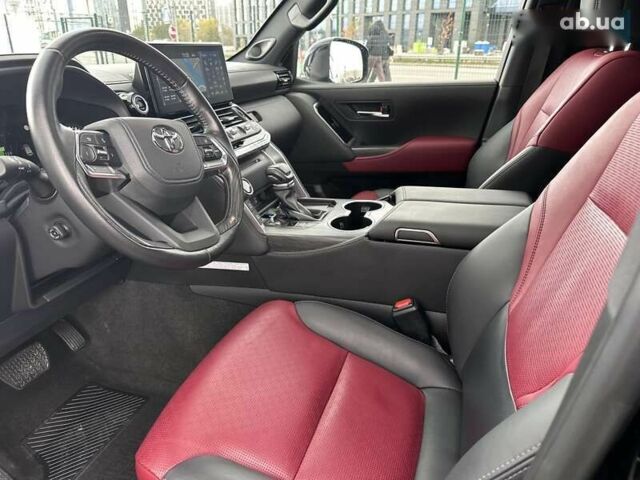 Тойота Ленд Крузер, объемом двигателя 3.4 л и пробегом 31 тыс. км за 87700 $, фото 7 на Automoto.ua