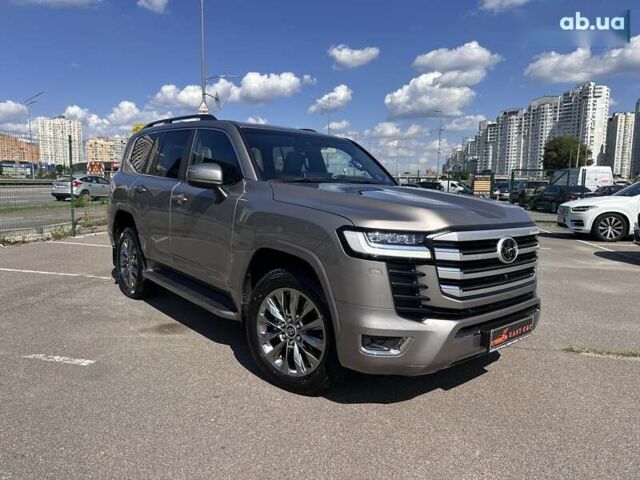 Тойота Ленд Крузер, объемом двигателя 3.4 л и пробегом 6 тыс. км за 89900 $, фото 4 на Automoto.ua