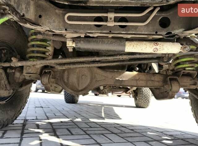 Серый Тойота Ленд Крузер, объемом двигателя 4.2 л и пробегом 380 тыс. км за 17000 $, фото 32 на Automoto.ua