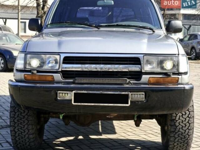 Серый Тойота Ленд Крузер, объемом двигателя 4.2 л и пробегом 380 тыс. км за 17000 $, фото 35 на Automoto.ua