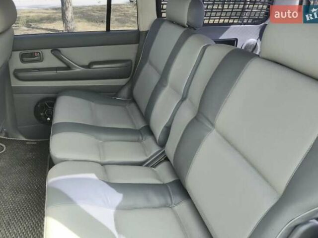 Серый Тойота Ленд Крузер, объемом двигателя 4.2 л и пробегом 380 тыс. км за 17000 $, фото 16 на Automoto.ua