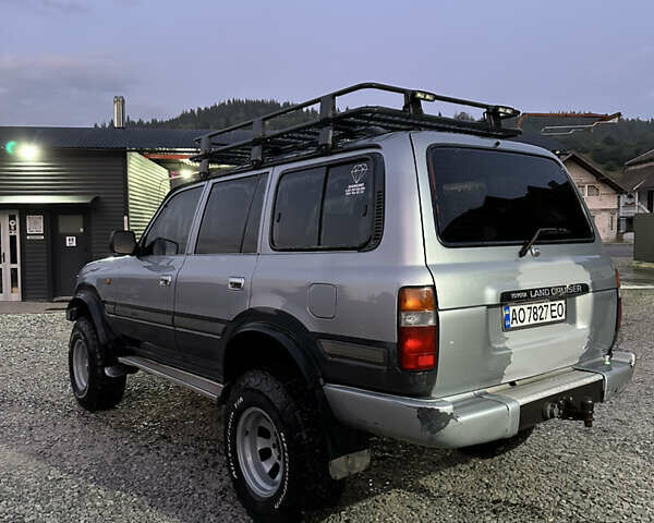 Сірий Тойота Ленд Крузер, об'ємом двигуна 4.2 л та пробігом 314 тис. км за 15000 $, фото 4 на Automoto.ua