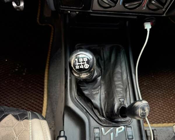 Сірий Тойота Ленд Крузер, об'ємом двигуна 2.98 л та пробігом 453 тис. км за 15000 $, фото 7 на Automoto.ua