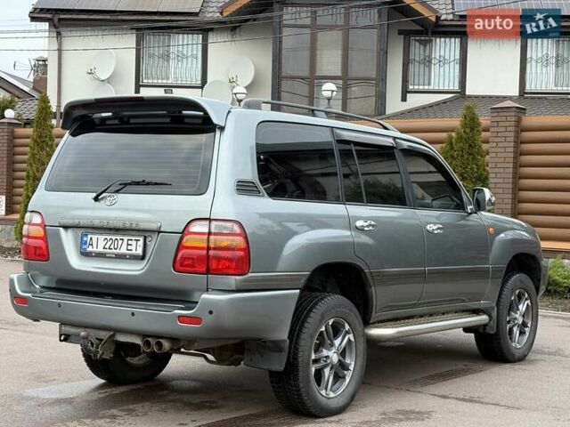 Серый Тойота Ленд Крузер, объемом двигателя 4.7 л и пробегом 460 тыс. км за 8500 $, фото 31 на Automoto.ua