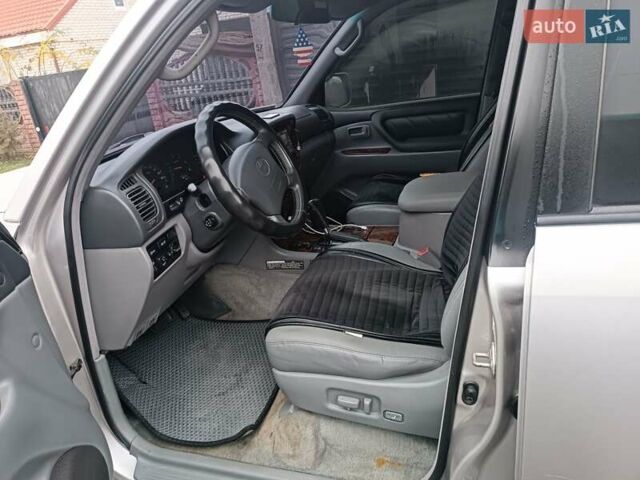Сірий Тойота Ленд Крузер, об'ємом двигуна 4.2 л та пробігом 422 тис. км за 14300 $, фото 9 на Automoto.ua
