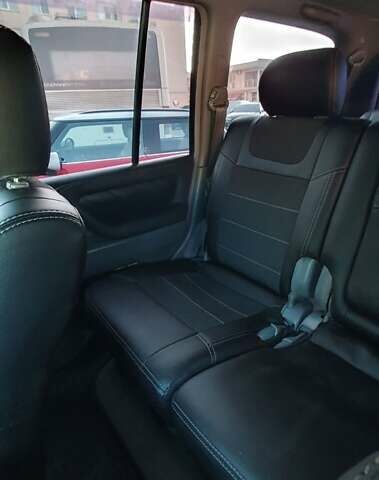 Сірий Тойота Ленд Крузер, об'ємом двигуна 4.2 л та пробігом 356 тис. км за 15000 $, фото 13 на Automoto.ua