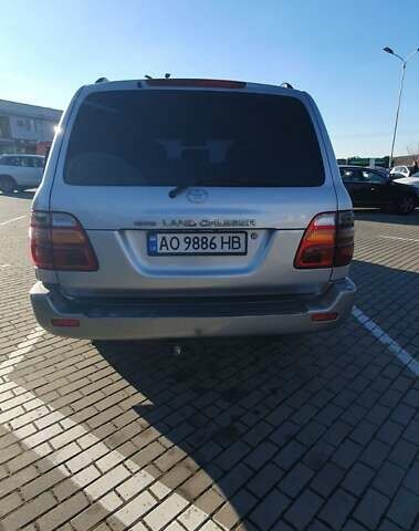 Сірий Тойота Ленд Крузер, об'ємом двигуна 4.2 л та пробігом 356 тис. км за 15000 $, фото 4 на Automoto.ua