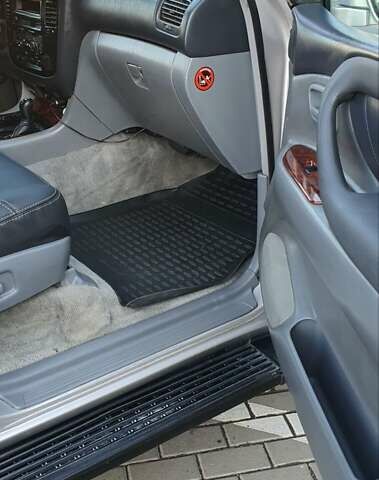 Сірий Тойота Ленд Крузер, об'ємом двигуна 4.2 л та пробігом 356 тис. км за 15000 $, фото 20 на Automoto.ua