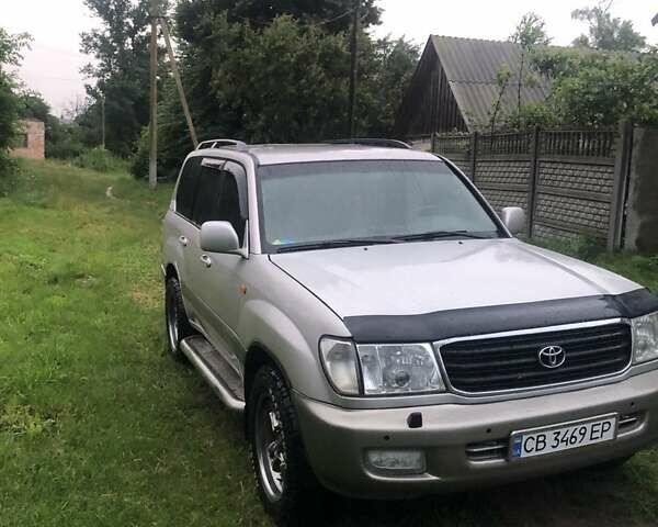 Сірий Тойота Ленд Крузер, об'ємом двигуна 4.7 л та пробігом 420 тис. км за 10000 $, фото 4 на Automoto.ua